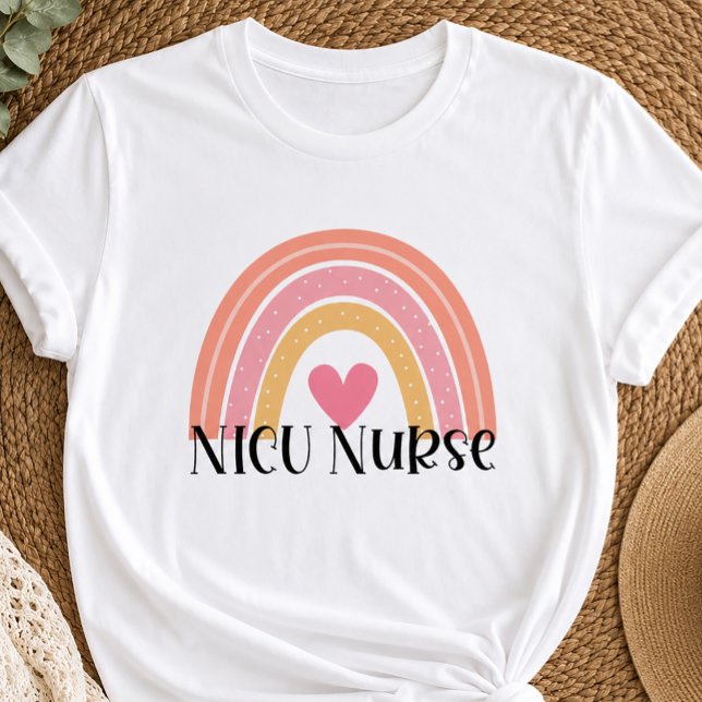Camiseta Enfermera de UCI Neonatal Arcoíris Boho (NICU nurse shirt)