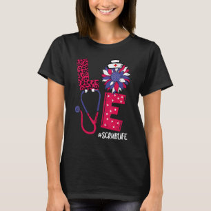 Camiseta Enfermera de Vida con Bata de Amor Bandera de EE.