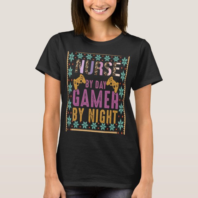 Camiseta Enfermera divertida Enfermera De Videojuegos Por D (Anverso)