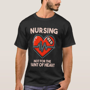 Camiseta Enfermera Divertida No Para Los Debiles De Corazón
