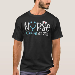 Camiseta Enfermera Est 2030 Graduada de la Escuela de Enfer