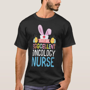 Camiseta Enfermera oncológica de lujo de pascua de parranda