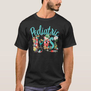 Camiseta Enfermera PEDS Navidad Retro Pediátrica RN Nursi N