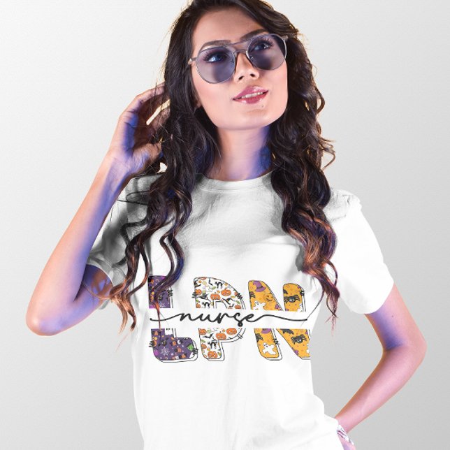 CAMISETA ENFERMERA PRÁCTICA DE LA LICENCIA DE HALLOWEEN LPN (Subido por el creador)