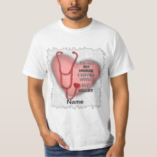 Camiseta Enfermera titulada RN Corazón Rojo