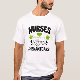 Camiseta Enfermeras aman a Shenanigans el día de San Patric