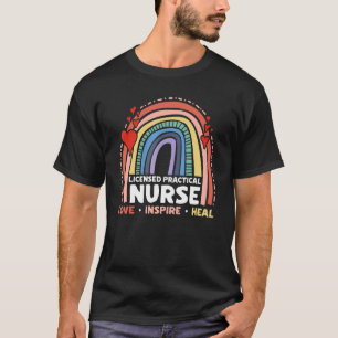 Camiseta Enfermeras Prácticas con Licencia Amor Inspira Enf