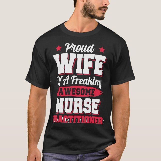 Camiseta Enfermería Médica enfermera practicante esposa (Anverso)