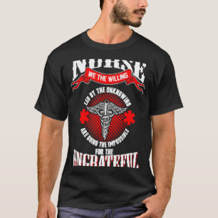 Camiseta Enfermería paramédica y enfermera