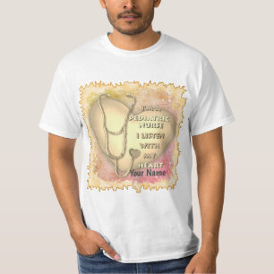 Camiseta Enfermero pediátrico del corazón amarillo
