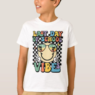 Camiseta Enfrentar El Último Día De La Escuela Vibes Gles V