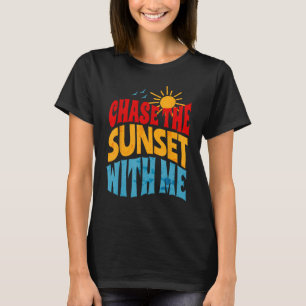 Camiseta Enfrentar la puesta de sol con mí vibraciones retr