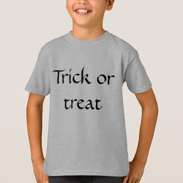 Camiseta engañar o tratar el saludo de Halloween (Anverso)