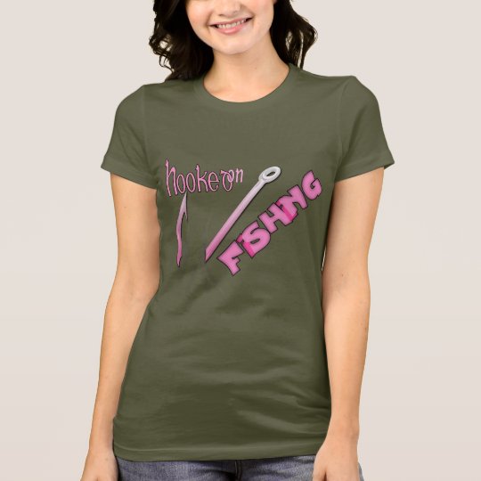Camiseta Enganchado en la pesca del gancho rosado