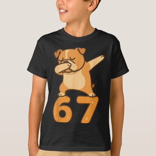 Camiseta English Bulldog Dog 67 Meme Six Seven Funny Dabbin (Anverso)