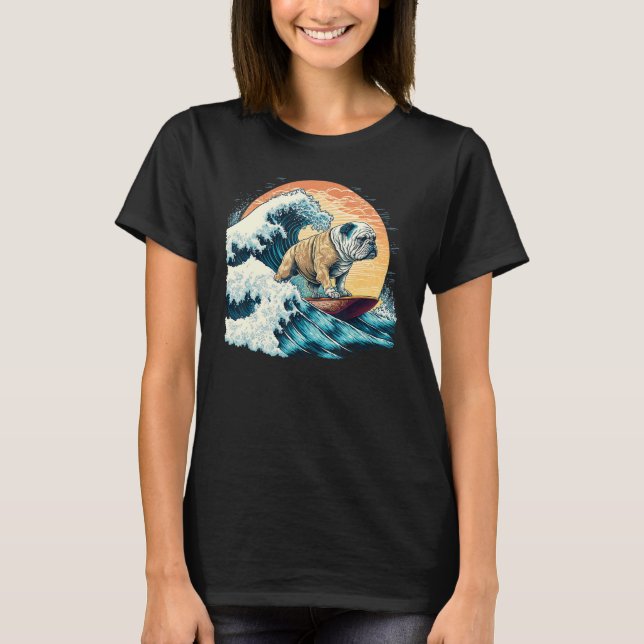 Camiseta English Bulldog Surfing On the Great Wave of Kanag (Anverso)