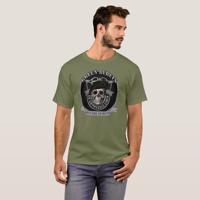 CAMISETA ENGRANAJE DE LAS FUERZAS ESPECIALES DE LA BOINA (Anverso completo)