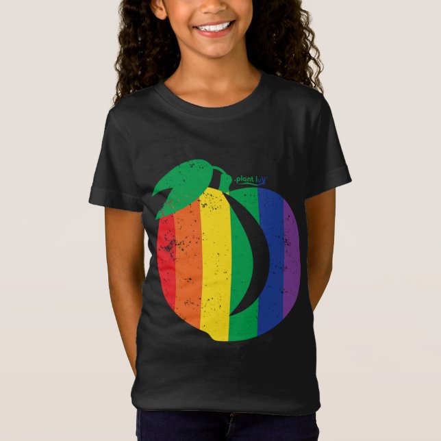 Camiseta Engranaje, Fruta De Berry De Pluma, Booty Redonda, (Anverso)