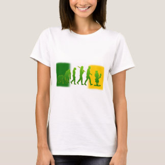 Camiseta Engranaje irlandés de la evolución del Leprechaun