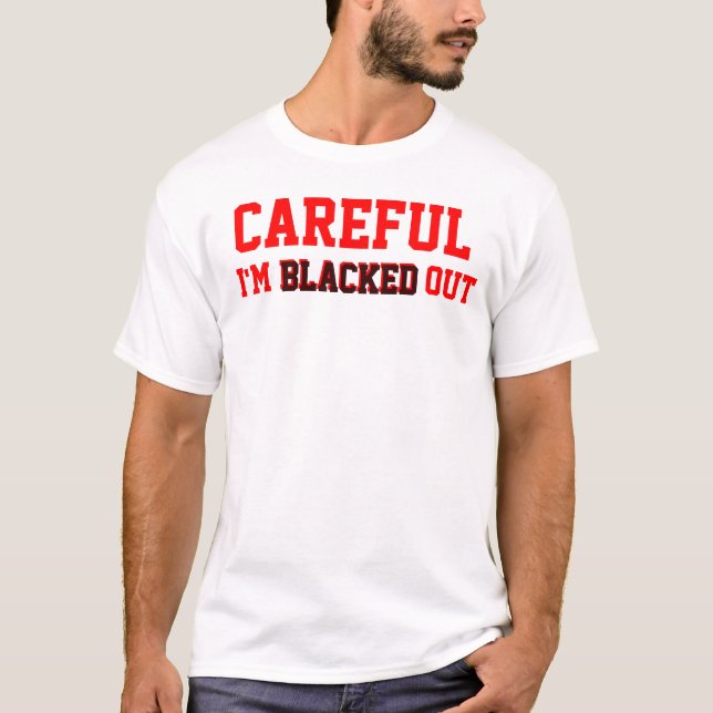 Camiseta Ennegrecido hacia fuera (Anverso)