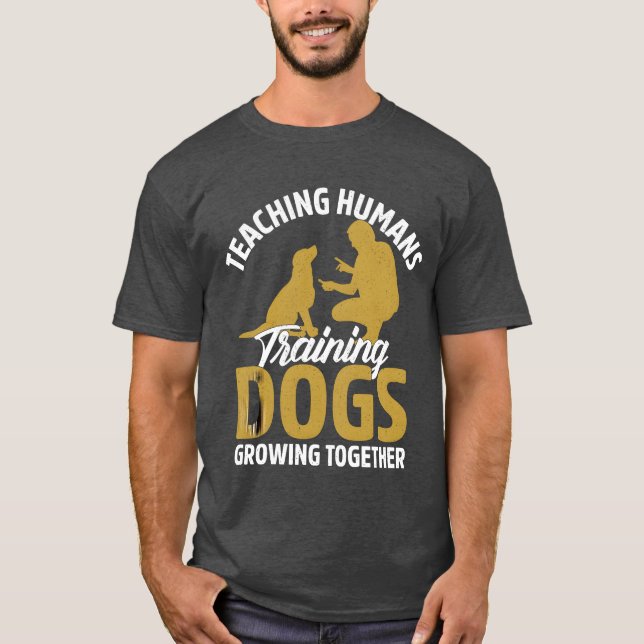 Camiseta Enseñando a los perros que llueven humanos Producc (Anverso)