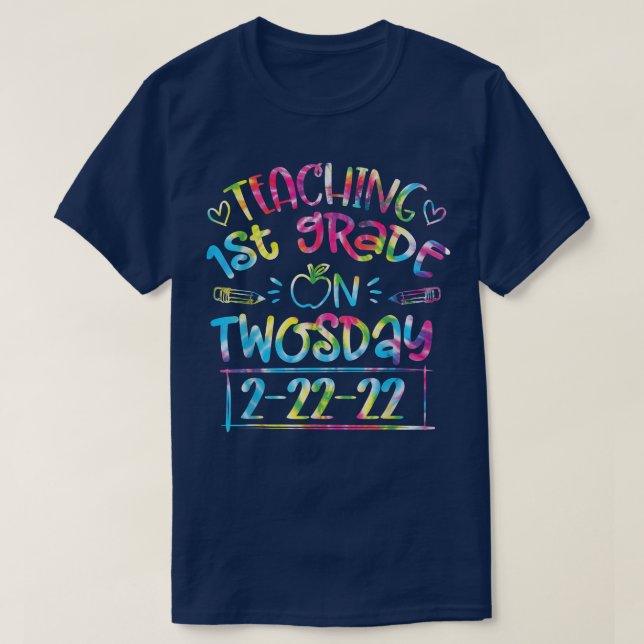 Camiseta Enseñanza de 1er grado El 22222 profesores gracios (Diseño del anverso)