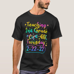 Camiseta Enseñanza De 2º Grado Los Días 2-22-22 22 De Febre