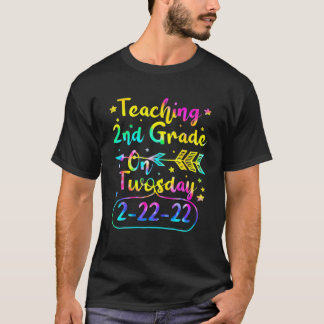 Camiseta Enseñanza De 2º Grado Los Días 2-22-22 22 De Febre