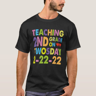 Camiseta Enseñanza De 2º Grado Los Días 2-22-22 22 De Febre