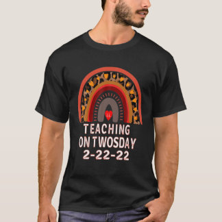 Camiseta Enseñanza El Twosday 2-22-22 Dos Días 2022 Profeso