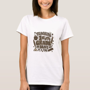 Camiseta Enseñanza Retro 1er Grado Un Día Valiente a la Vez