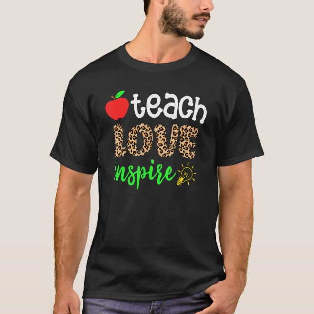 Camiseta Enseñar amor inspira a la escuela de profesores Ap (Anverso)