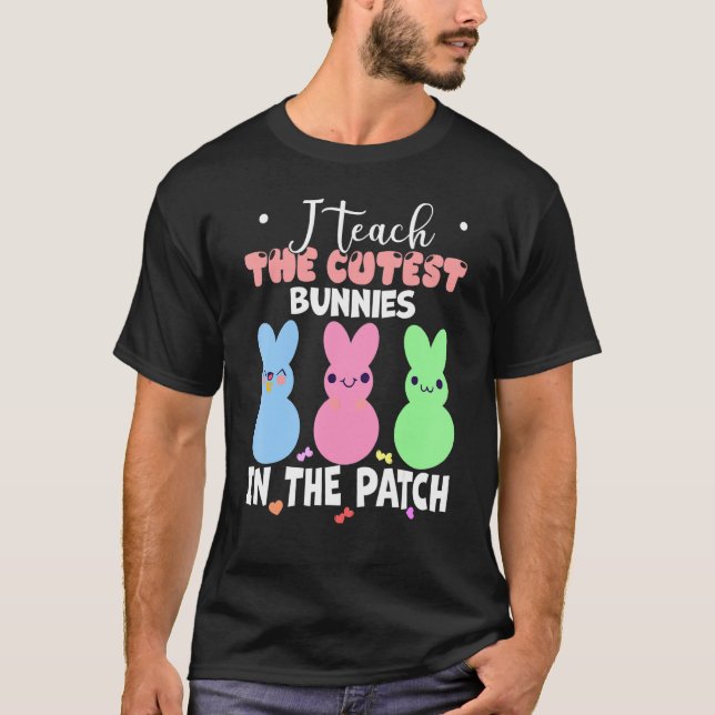 Camiseta Enseño A Los Bunnies Más Cuidados En El Día De Pas (Anverso)