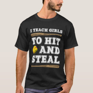 Camiseta Enseño A Los Chicas A Golpear Y Robar - Funny Soft