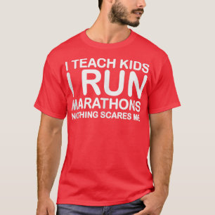 Camiseta Enseño a los niños que llevo maratones haciendo re