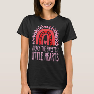 Camiseta Enseño Los Corazones Más Dulces Rainbow Valenti