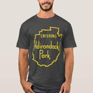 Camiseta Entrando en Adirondacks del Rótulo de Adirondack 