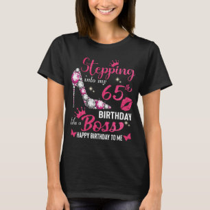 Camiseta Entrando en mi cumpleaños 65 como jefe