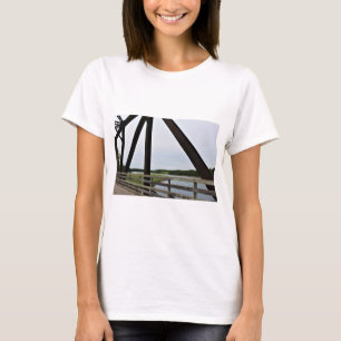 Camiseta Entre las barras del moho