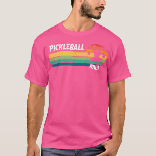 Camiseta Entrenador Genial de Pickleball con Frase Ninja Pi