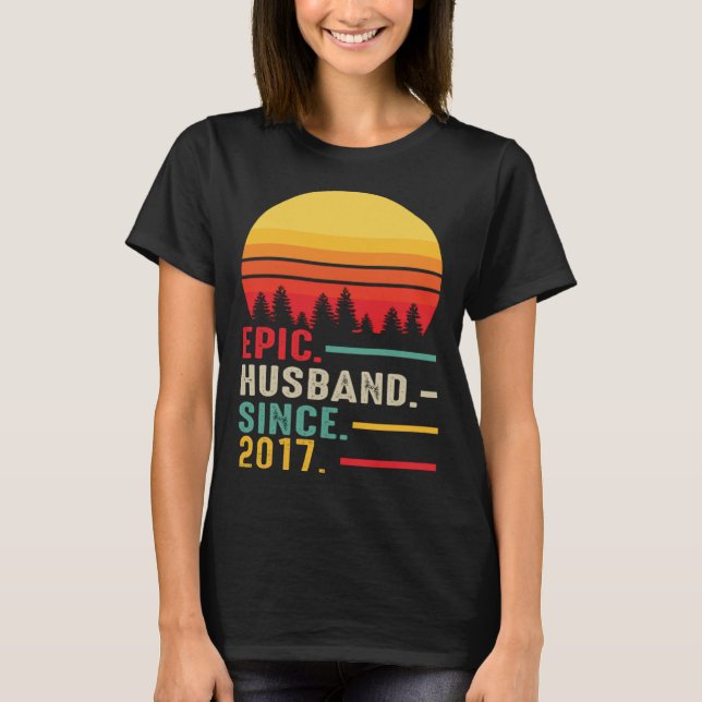 Camiseta Epic Husband Since 2017 Happy Anniversary (Anverso)