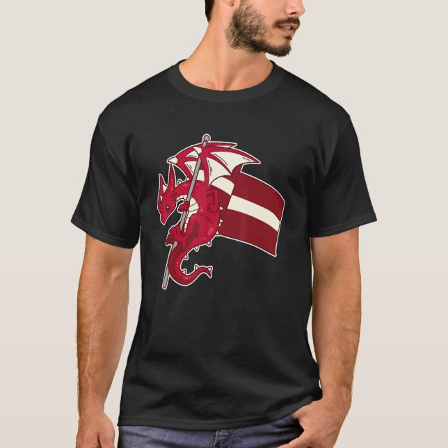Camiseta Epic Latvian Dragon  Proud Latvia Flag (Anverso)