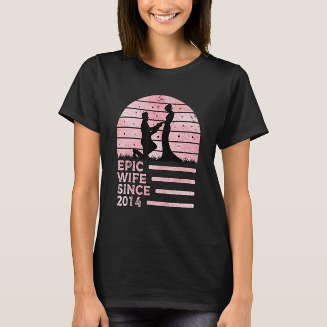 Camiseta Epic Wife Since 2014 8th Wedding Anniversary Retro (Anverso)