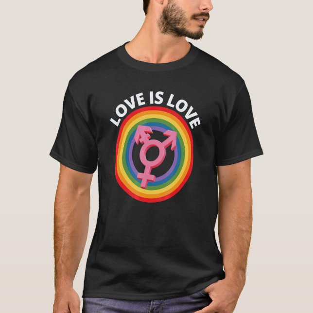 Camiseta Equality Gay Pride 2022 Rainbow LGBTQ Flag Love Is (Anverso)
