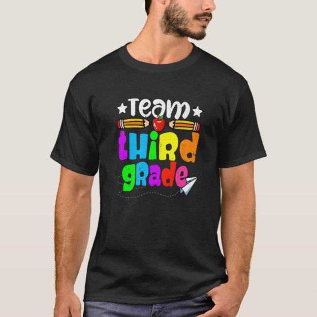 Camiseta Equipo de 3er grado de educadores niños felices pr (Anverso)