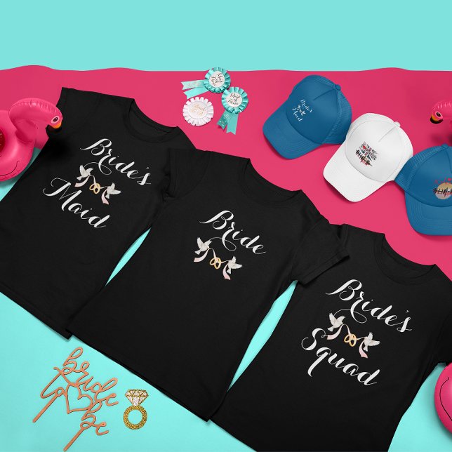 Camiseta Equipo de Despedida de Soltera Novia Lovey Dovey P (Subido por el creador)