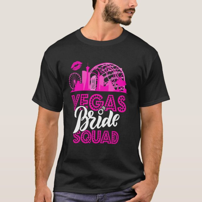 Camiseta Equipo de novia de Vegas 2025, Casada en Vegas Des (Anverso)