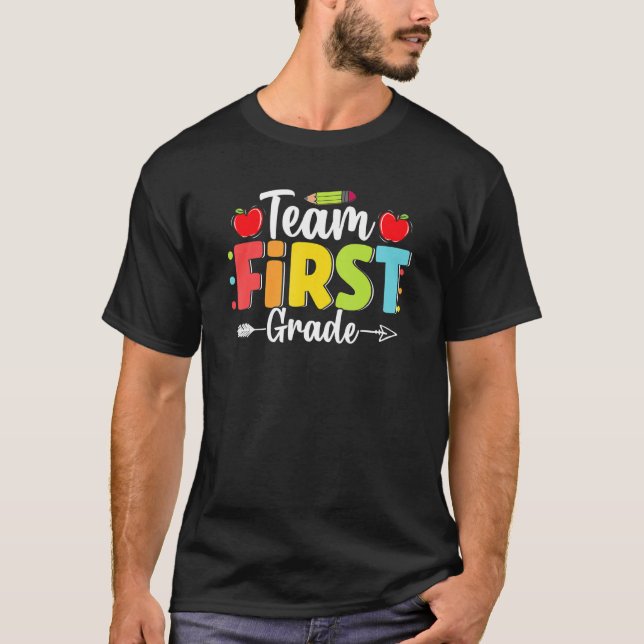 Camiseta Equipo de primer grado de profesores de lápiz niño (Anverso)