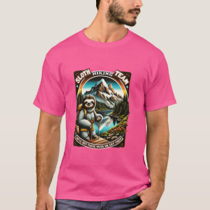 Camiseta Equipo de senderismo de eslogans. Llegaremos a la 