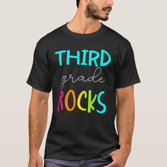 Camiseta Equipo de tercer grado Rocks Teacher de tercer gra (Anverso)